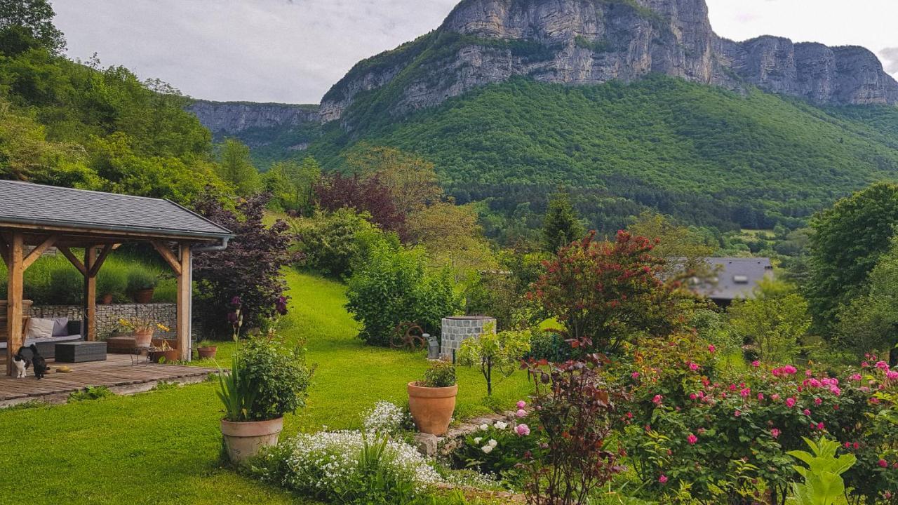 Studio Au Pied De La Montagne Et Vue Imprenable Saint-Alban  Exteriör bild