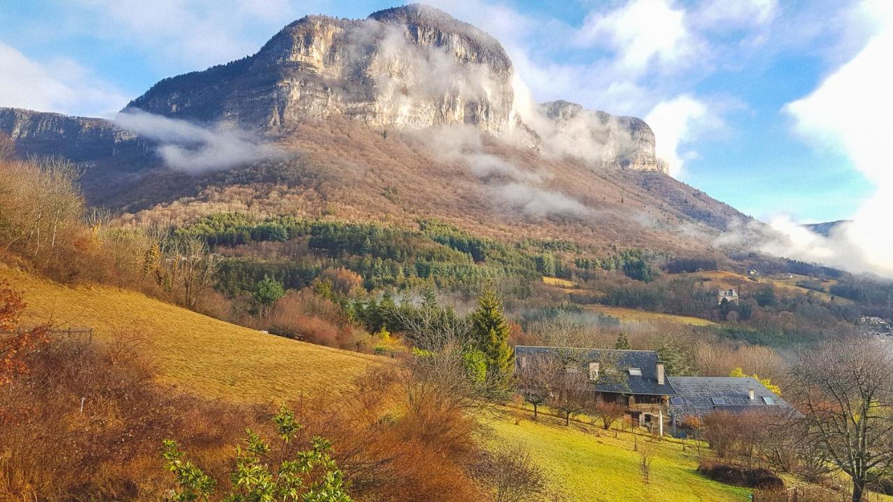 Studio Au Pied De La Montagne Et Vue Imprenable Saint-Alban  Exteriör bild
